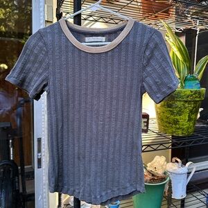 FREE PEOPLE We The Free Gray Ribbed Escape Tee Size Small Raw Hem